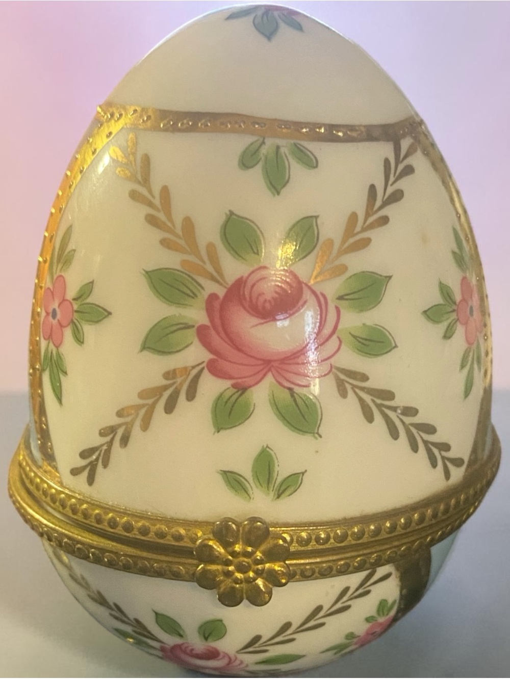Porcelain Rose Egg Trinket Box with Gold Accents - Picture 5 of 5